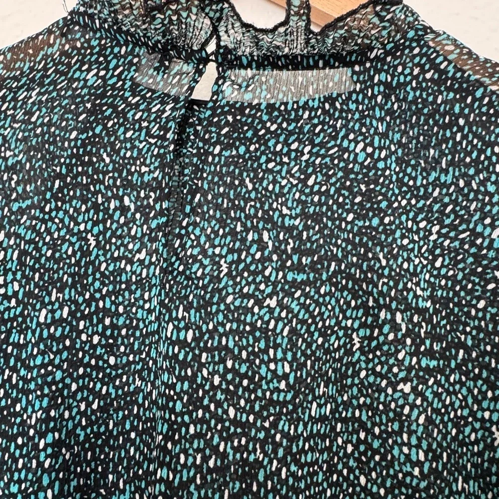 Zara Black and Green Patterned Blouse - Picture 7 of 9
